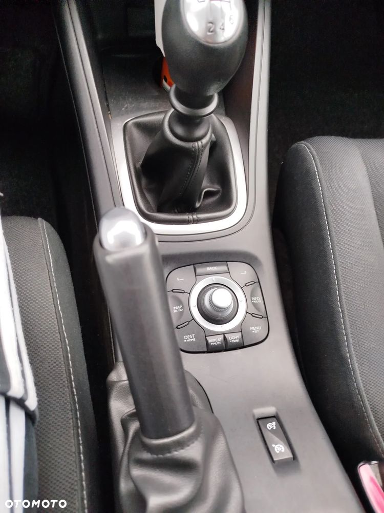 Renault Megane 1.6 16V 110 Paris Business - 5