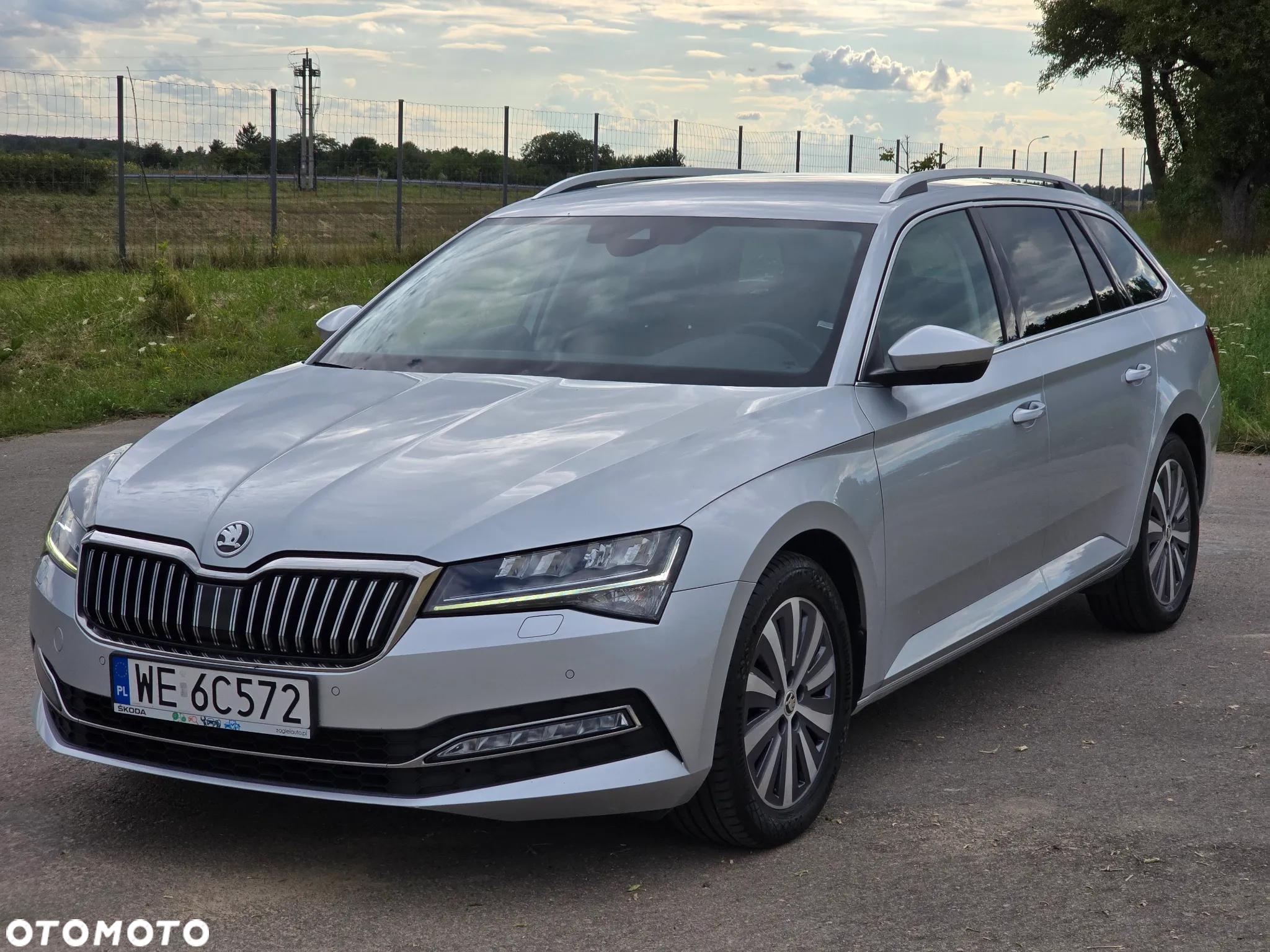 Skoda Superb 2.0 TDI SCR Style DSG - 3