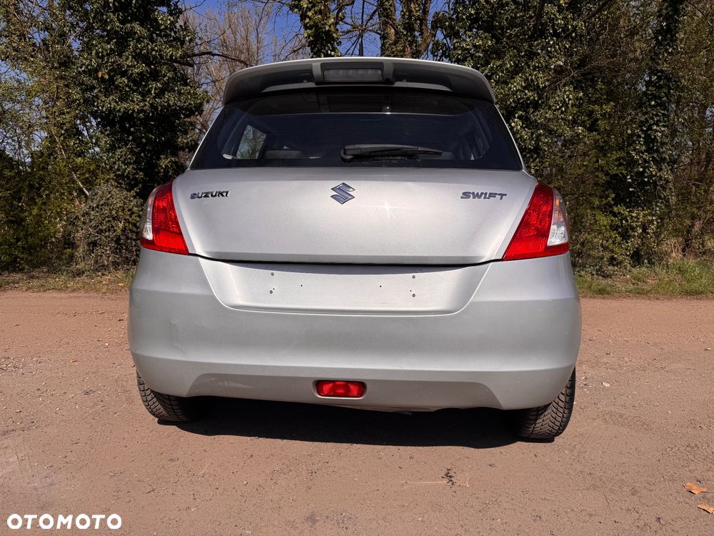 Suzuki Swift - 31
