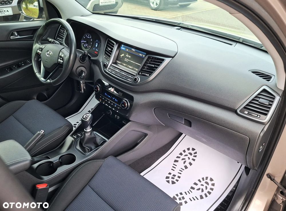 Hyundai Tucson - 25