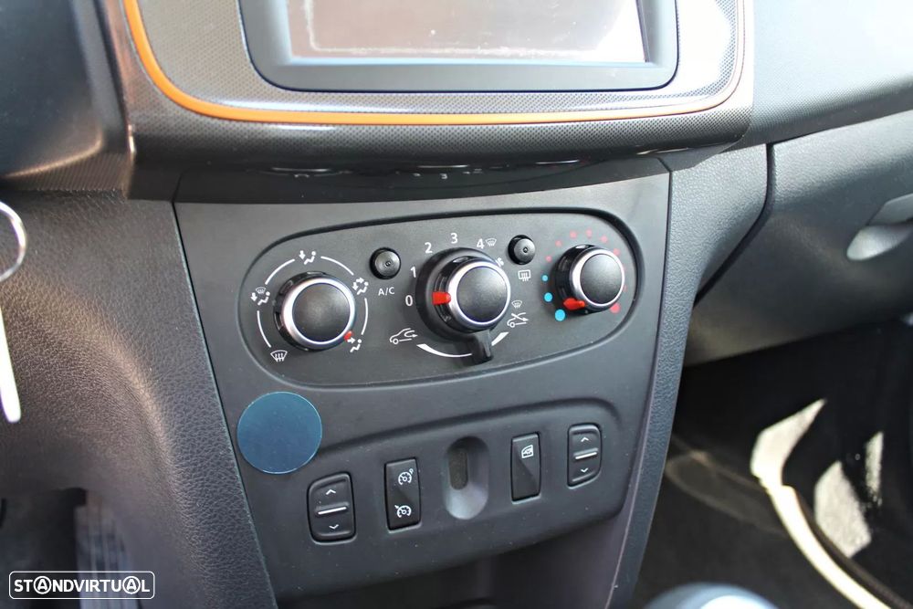 Dacia Sandero 0.9 TCe Stepway - 23