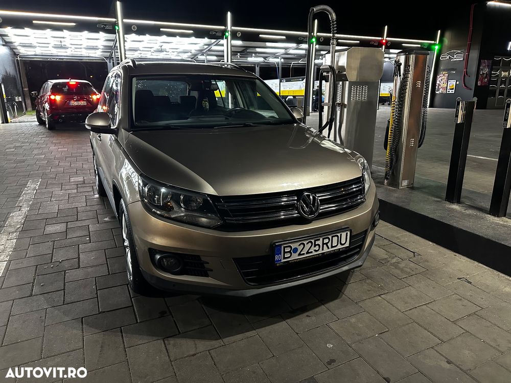 Volkswagen Tiguan - 9