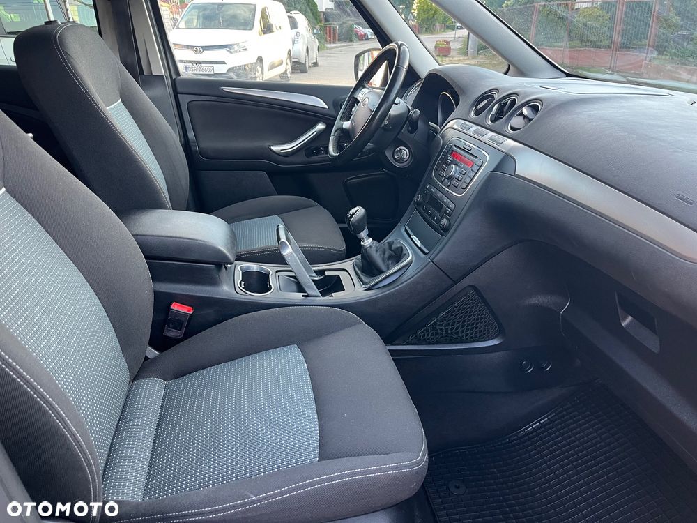 Ford Galaxy 2.0 TDCi Ambiente - 7