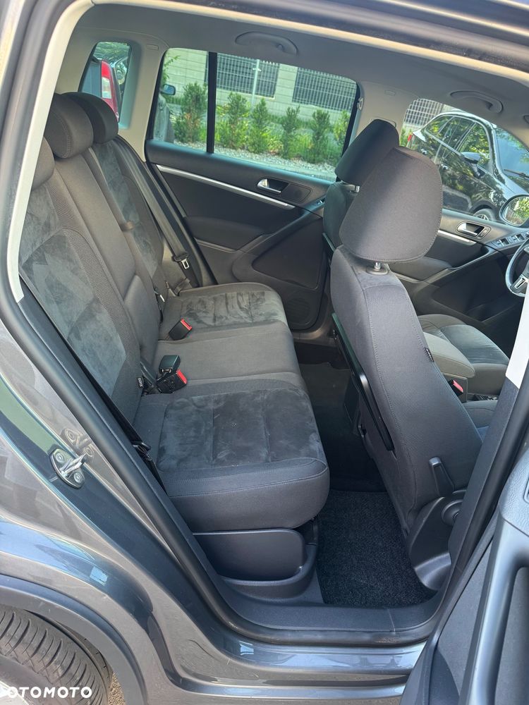 Volkswagen Tiguan 1.4 TSI 4Motion Exclusive - 11