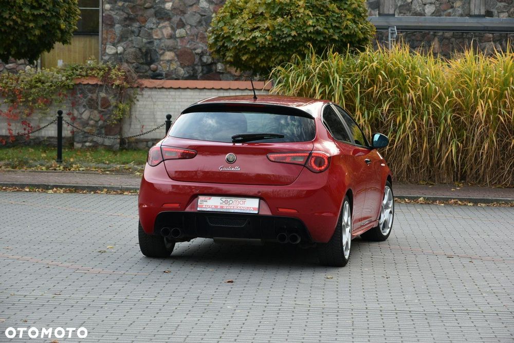 Alfa Romeo Giulietta - 5