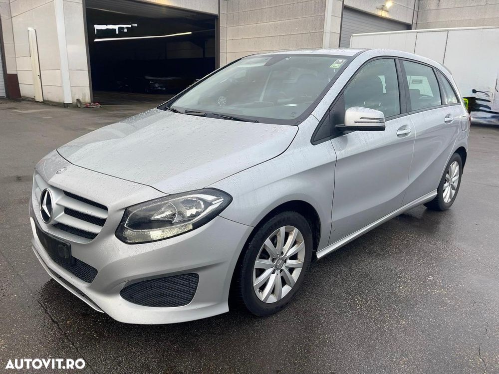 Mercedes-Benz B 160 - 1