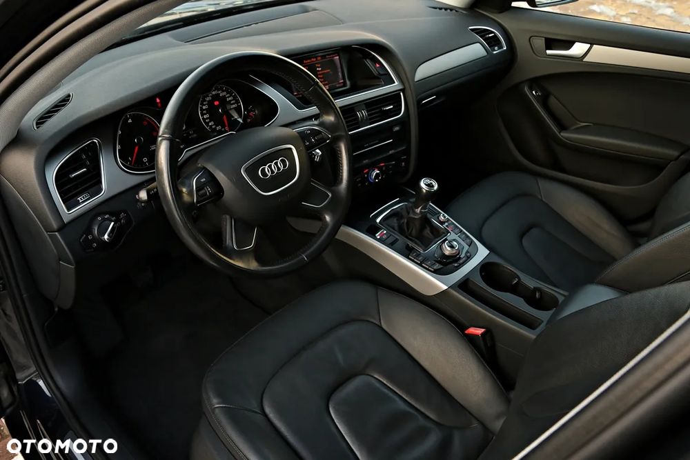 Audi A4 Limousine - 22