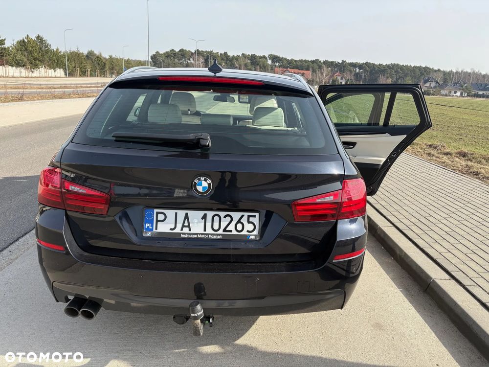 BMW Seria 5 530d xDrive Sport-Aut Modern Line - 4