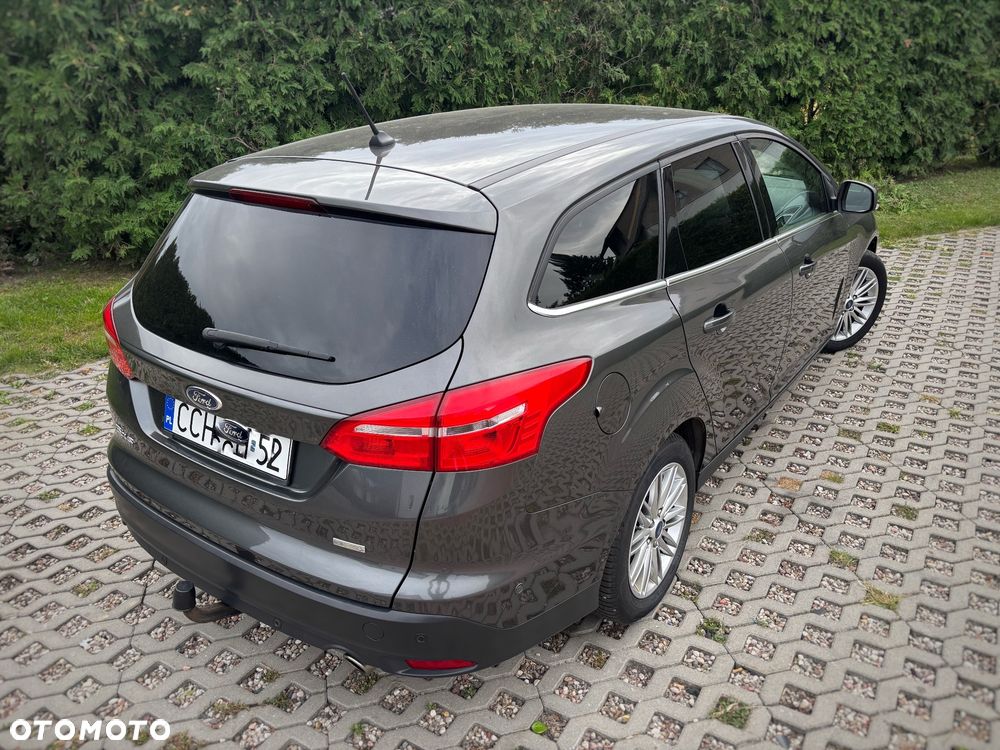 Ford Focus - 10
