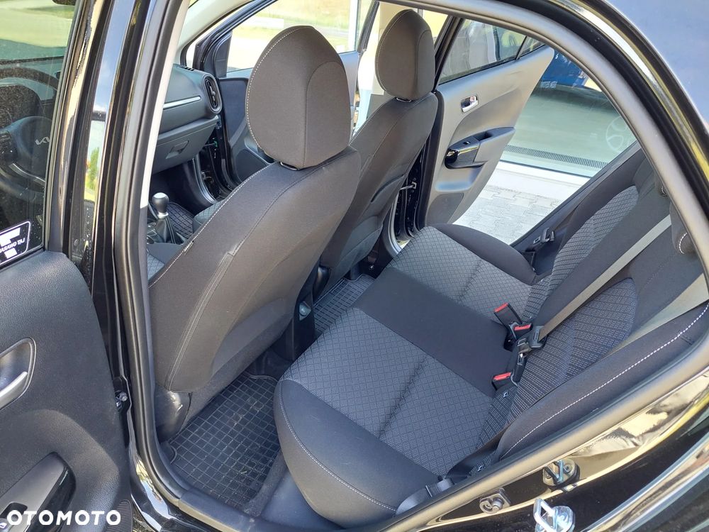 Kia Picanto - 21