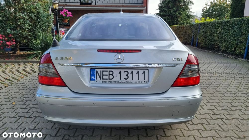 Mercedes-Benz Klasa E 320 CDI Avantgarde - 7