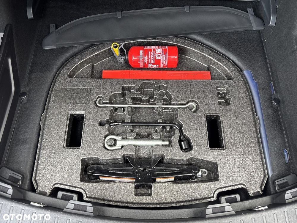 Toyota Corolla 2.0 Hybrid Style - 15