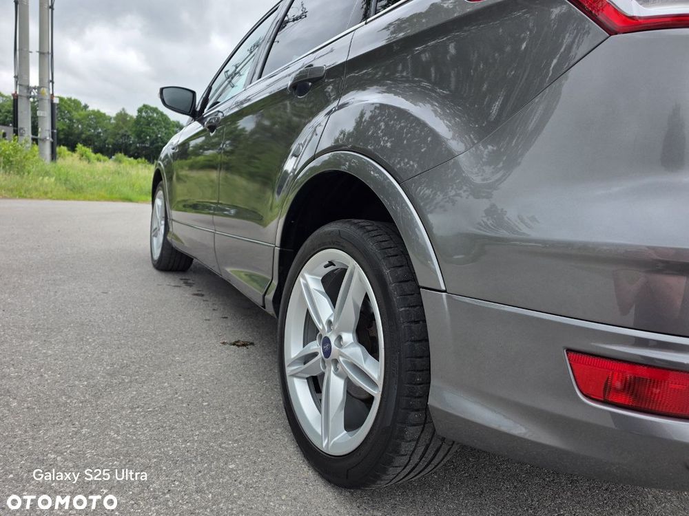Ford Kuga 2.0 TDCi 4x4 Individual - 9