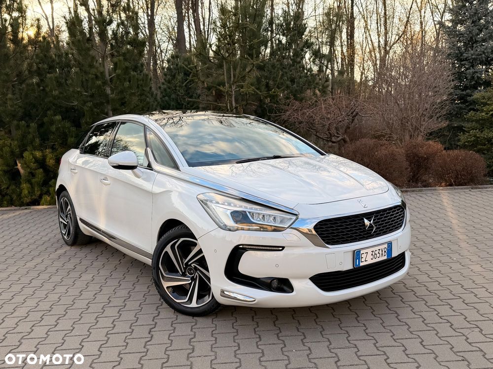 DS Automobiles DS 5 - 7
