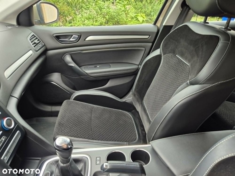Renault Megane 1.6 SCe Intens - 29