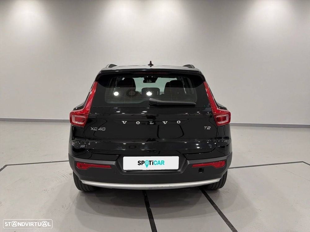 Volvo XC 40 1.5 T2 Essential Auto - 7
