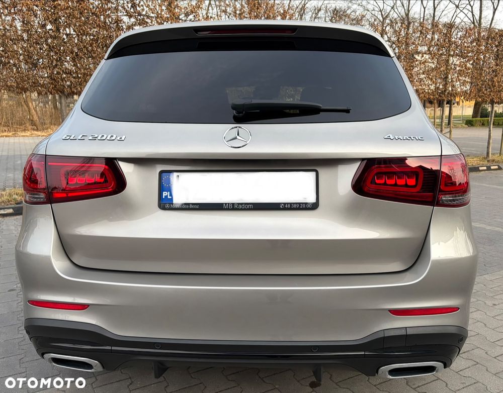 Mercedes-Benz GLC 200 d 4-Matic Business Edition - 3