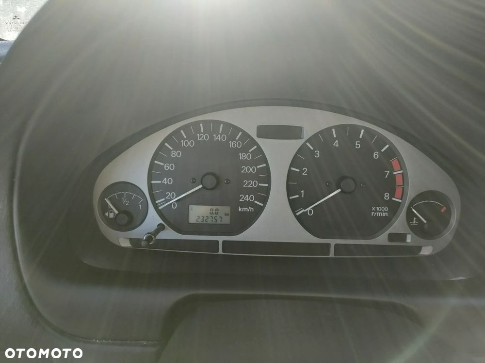 Mitsubishi Carisma 1.6 Classic - 7