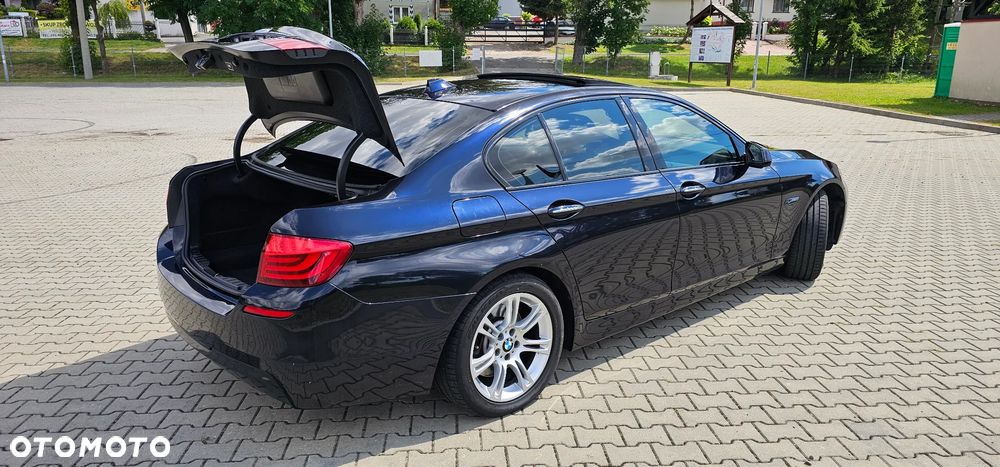BMW Seria 5 530d xDrive Sport-Aut - 9