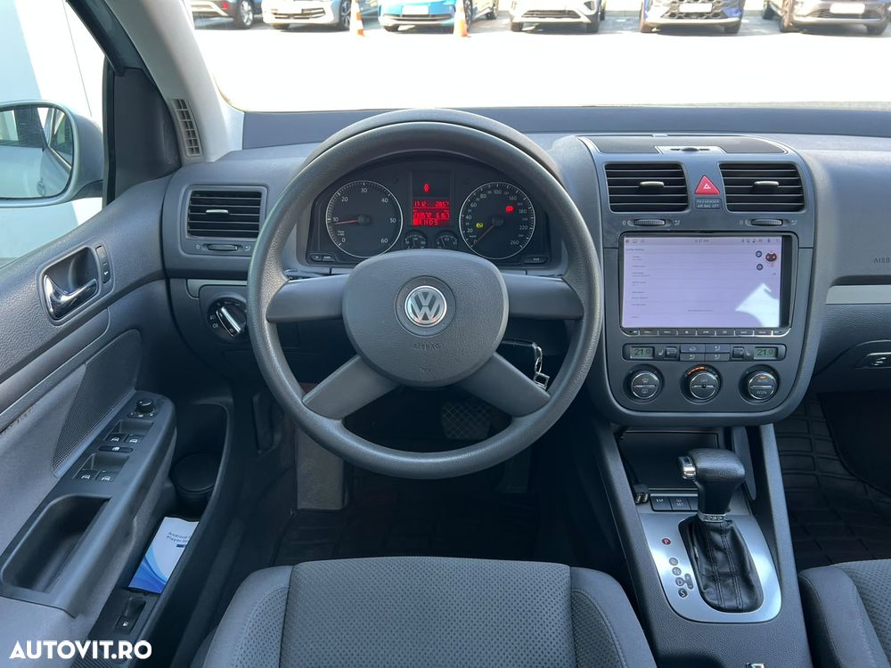 Volkswagen Golf 1.9 TDI Comfortline DSG - 18