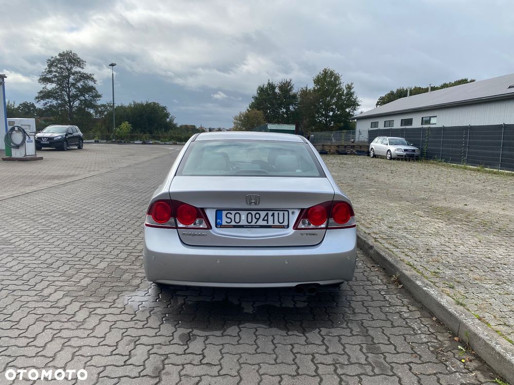 Honda Civic 1.8 Comfort - 4