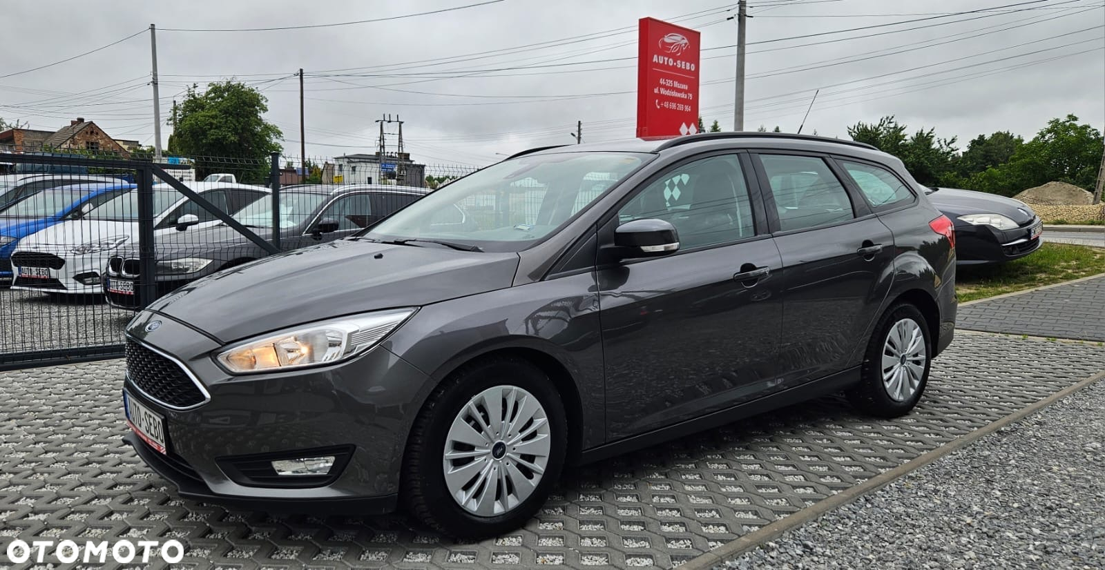Ford Focus 1.0 EcoBoost Titanium - 4