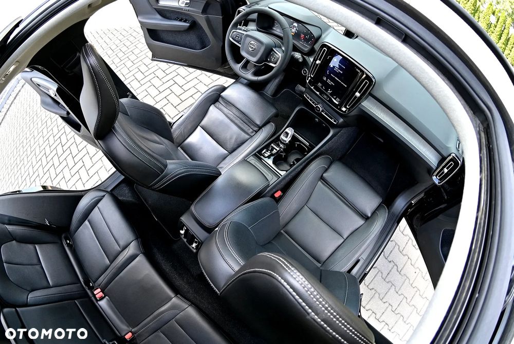 Volvo XC 40 D3 SCR Inscription - 23