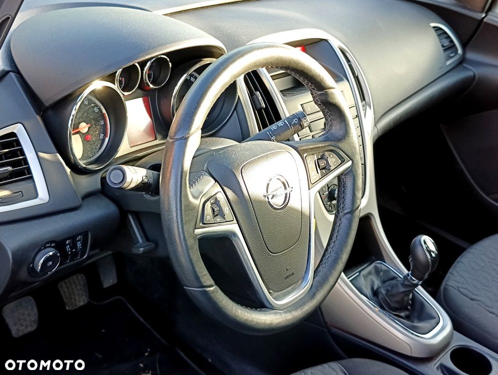 Opel Astra 1.4 T Energy EU6 - 14
