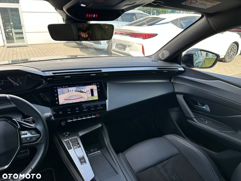 Peugeot 308 - 11