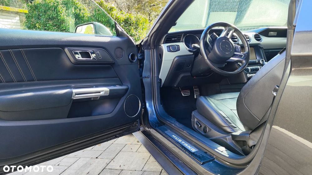 Ford Mustang 2.3 EcoBoost - 11