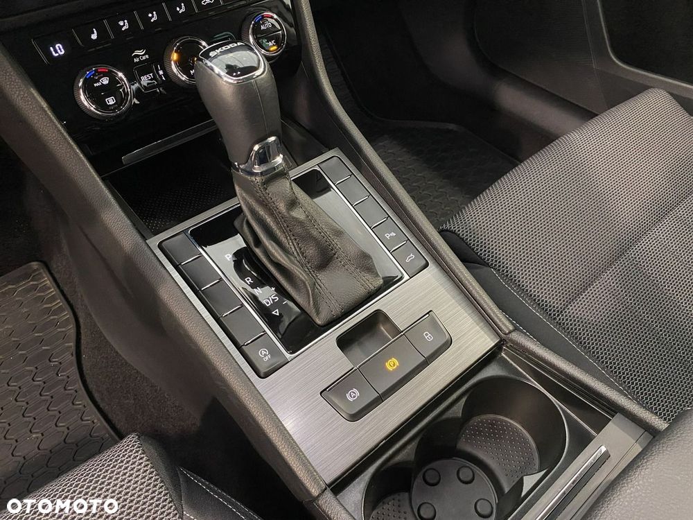 Skoda Superb - 20