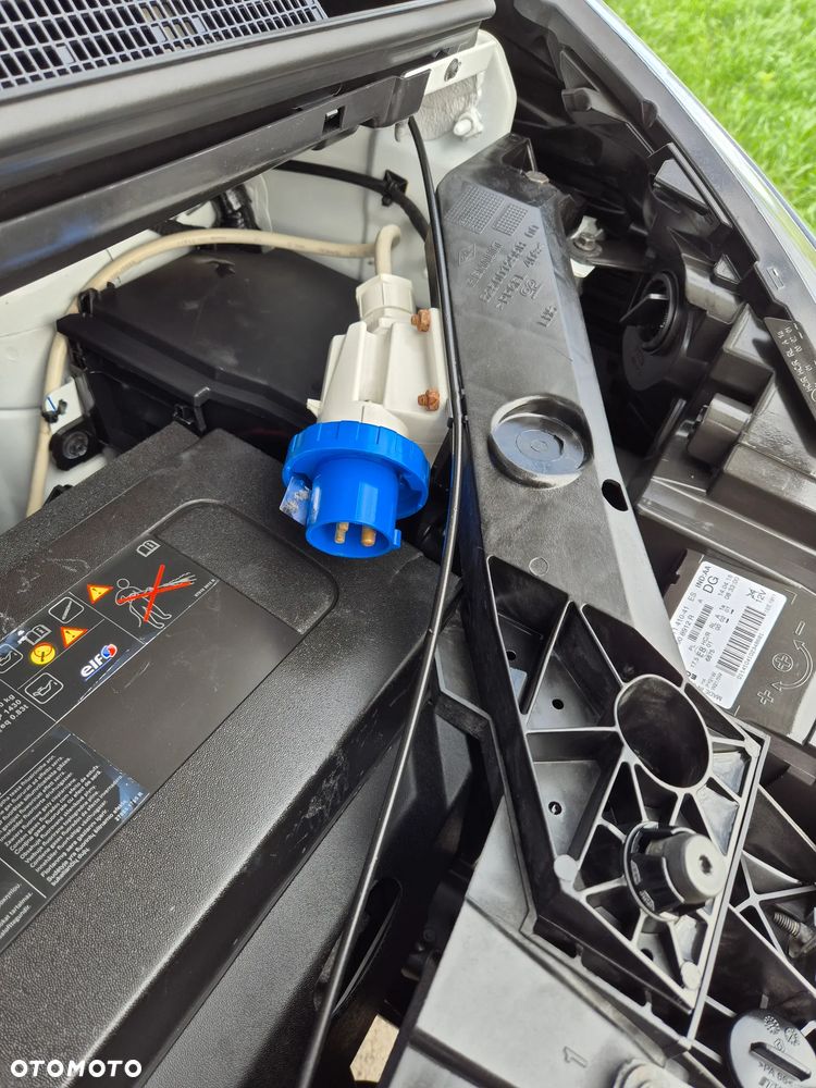 Renault TRAFIC 1.6 DCI 145KM LONG CHŁODNIA MROŹNIA WYJŚCIE STACJONARNE - 28
