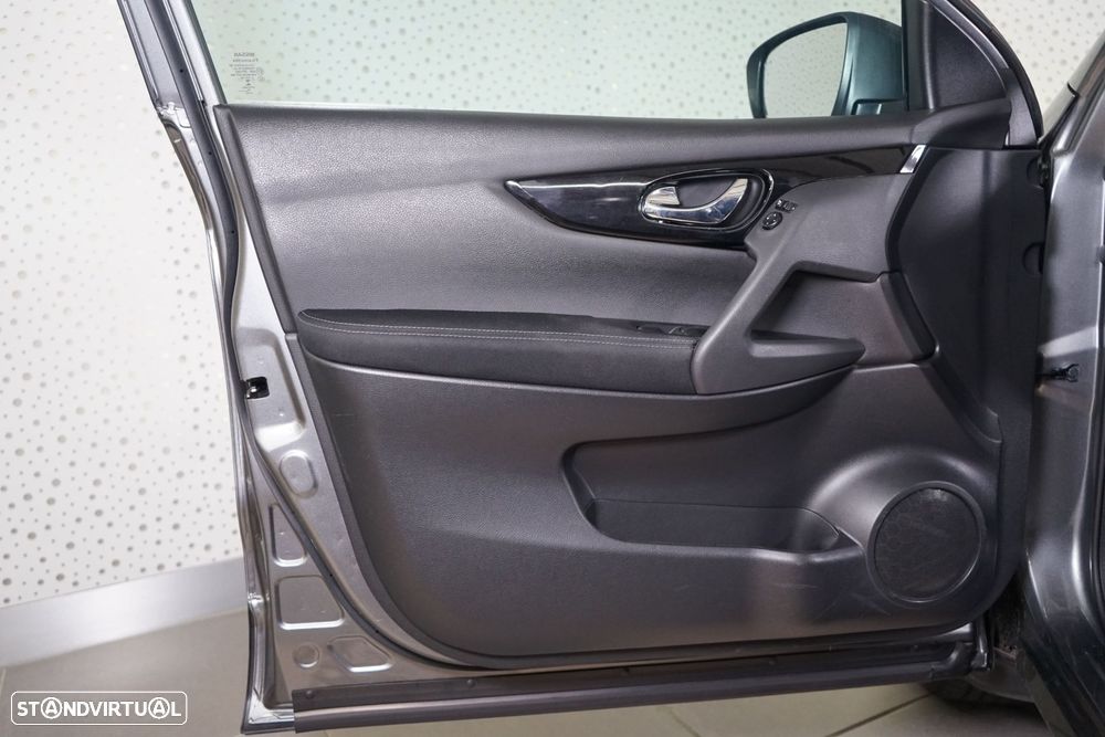 Nissan Qashqai 1.2 DIG-T Acenta Connect - 16