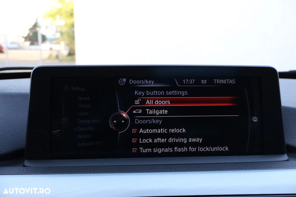BMW Seria 3 320d xDrive Aut. - 40