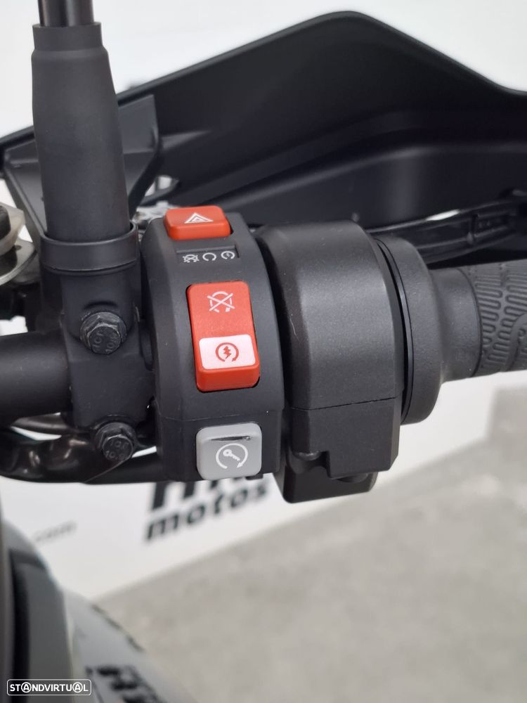 KTM 1290 Super Adventure S - 9