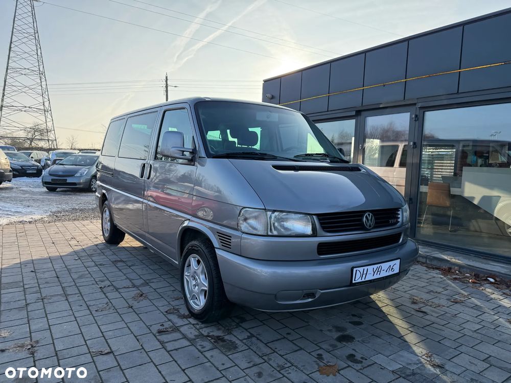 Volkswagen Multivan Standard - 4