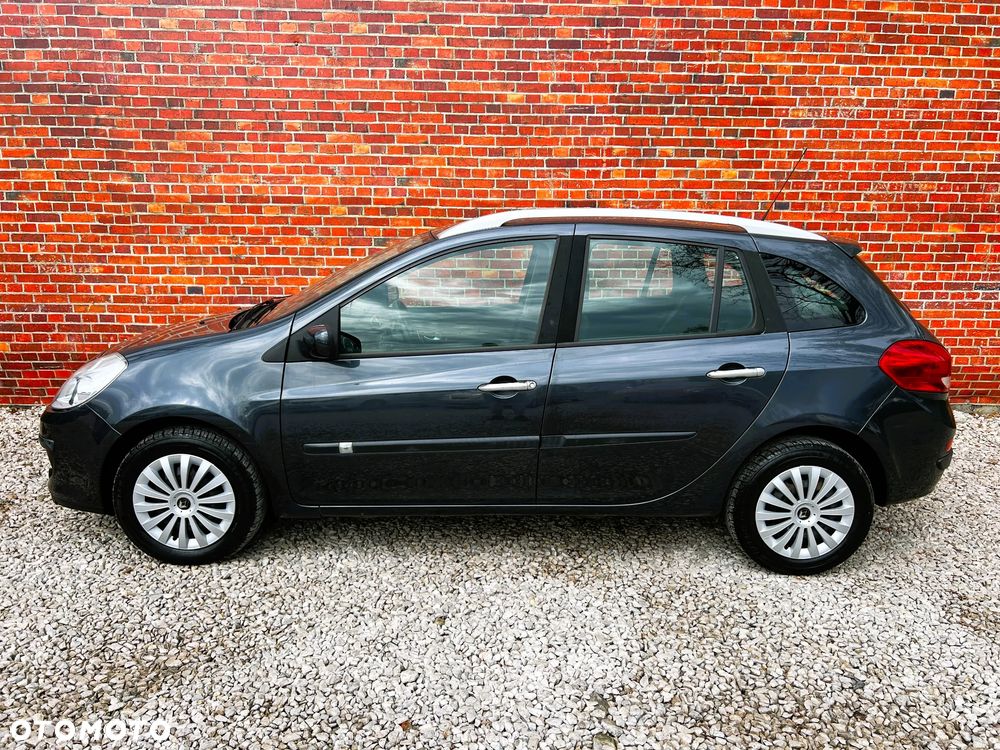 Renault Clio - 39
