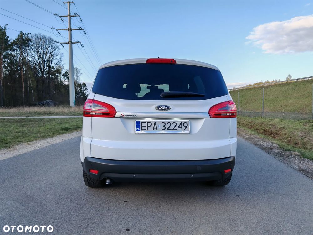 Ford S-Max 2.0 TDCi DPF Titanium - 4