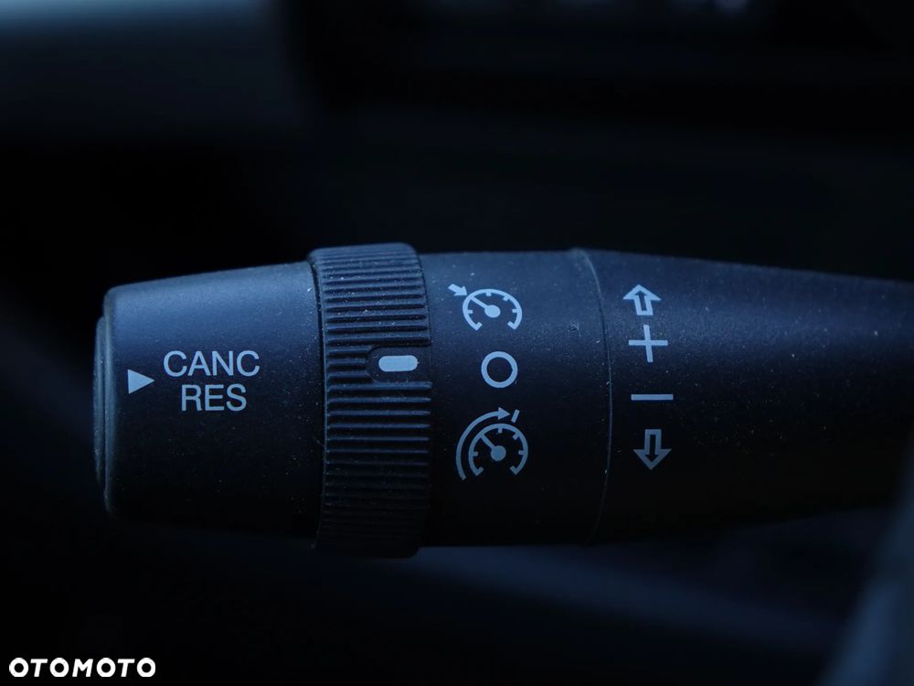 Peugeot Boxer 3-osobowy L4H2 Android Auto Kamera Nawigacja - 22