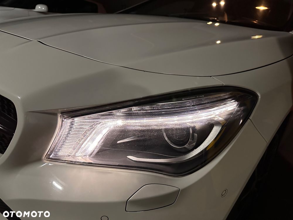 Mercedes-Benz CLA - 22