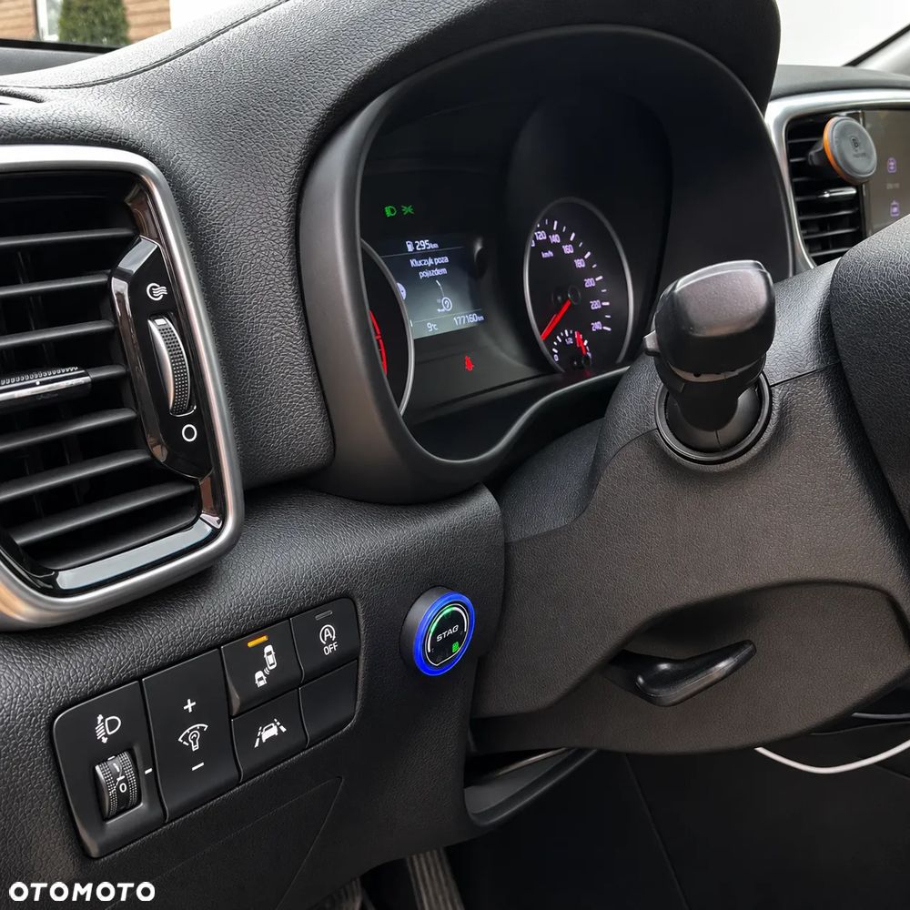 Kia Sportage 1.6 T-GDI L 4WD DCT - 16