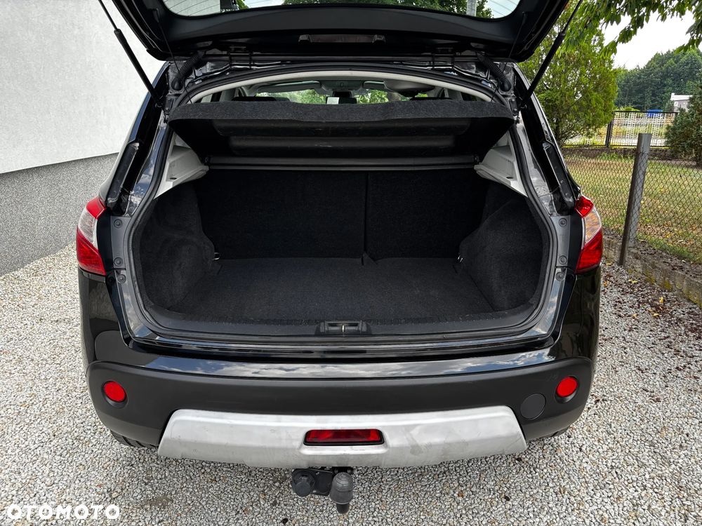 Nissan Qashqai 2.0 tekna - 18