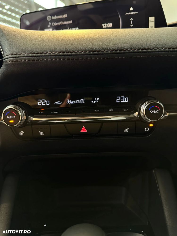 Mazda 3 e-Skyactiv X186 AT MHEV Center-Line - 9