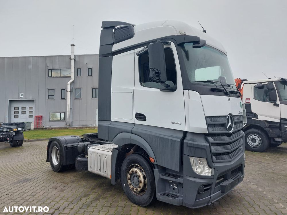 Mercedes-Benz ACTROS - 7