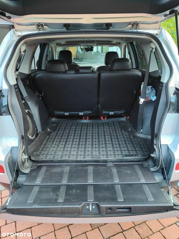 Mitsubishi Outlander 2.2 DID Instyle NAVI - 7