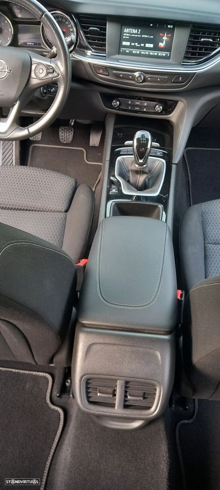 Opel Insignia Sports Tourer 1.5 D Business Edition - 25