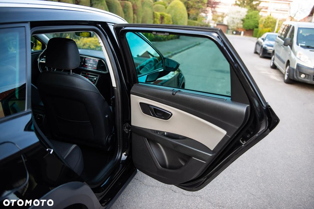 Seat Leon 2.0 TDI DPF Start&Stop XCELLENCE - 34