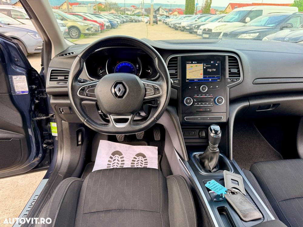 Renault Megane - 23