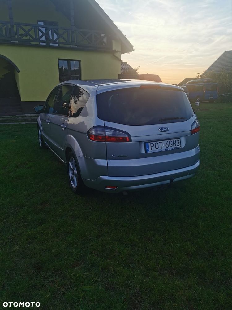 Ford S-Max - 4