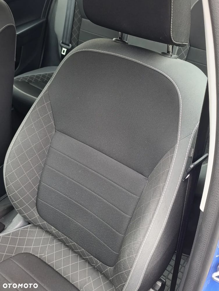 Skoda Fabia 1.0 TSI Ambition Plus - 10